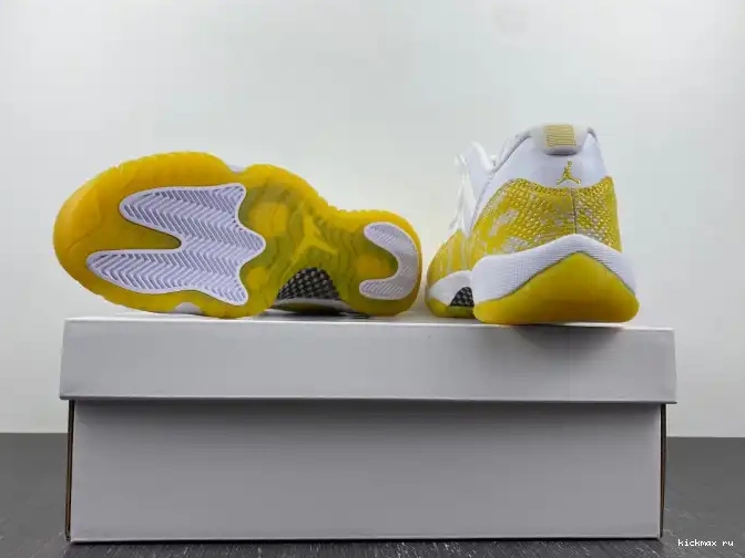 Rep Jordan Snakeskin WMNS Yellow AH7860-107 Low Air 11 0502